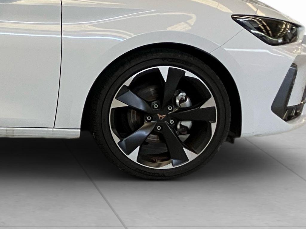 CUPRA Leon Sportstourer 1.5 eTSI DSG 110 kW (150 CV) - 7