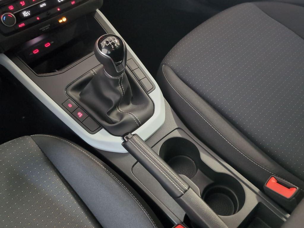 SEAT Arona 1.0 TSI Style Special Edition 85 kW (115 CV) - 9