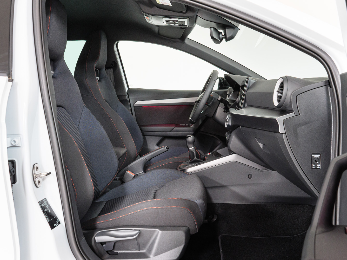 SEAT Ibiza 1.0 TSI S&S FR 40 Aniversario 85 kW (115 CV) - 4