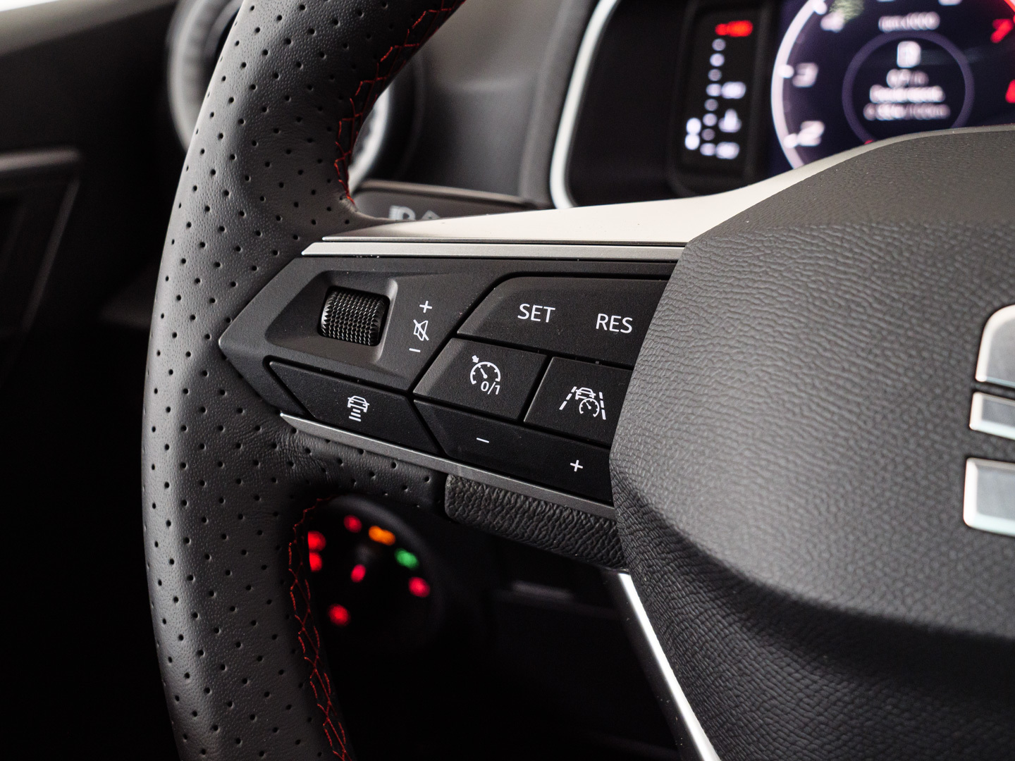 SEAT Ibiza 1.0 TSI S&S FR 40 Aniversario 85 kW (115 CV) - 13