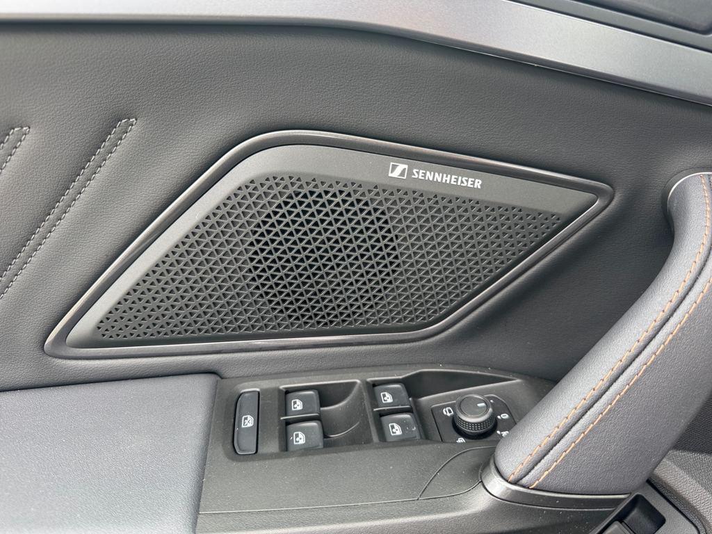 CUPRA Leon Sportstourer 2.0 TSI VZ 4Drive DSG 245 kW (333 CV) - 11