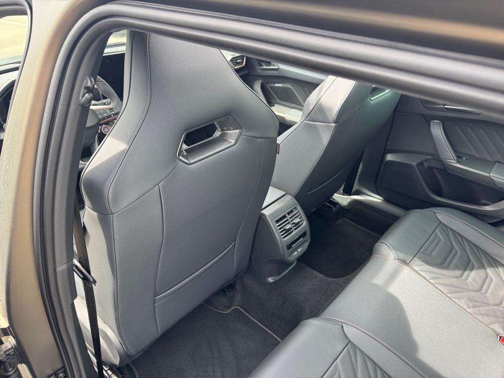 CUPRA Leon Sportstourer 2.0 TSI VZ 4Drive DSG 245 kW (333 CV) - 16