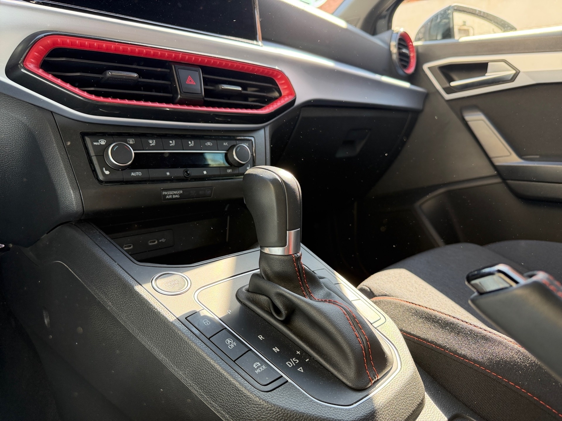 SEAT Ibiza 1.5 TSI FR Salta DSG 110 kW (150 CV) - 9