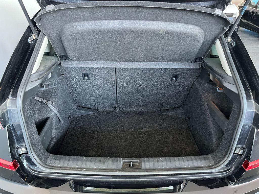 Skoda Kamiq 1.0 TSI Selection DSG 85 kW (115 CV) - 6