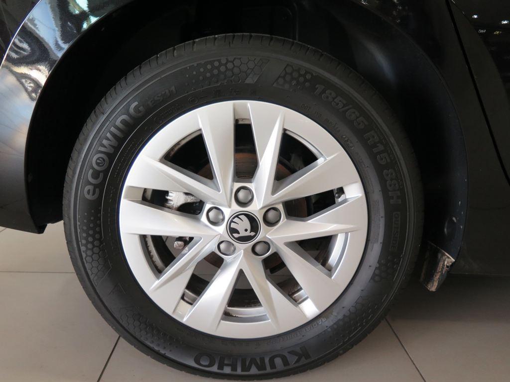 Skoda Fabia 1.0 TSI Selection 70 kW (95 CV) - 7