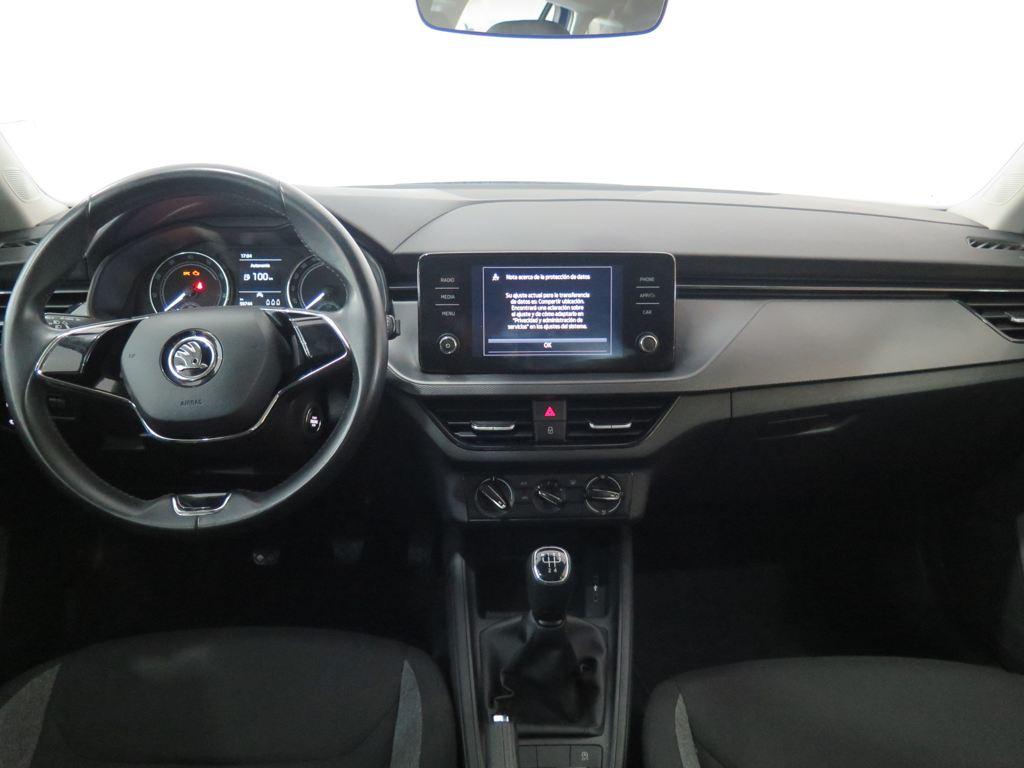 Skoda Kamiq 1.0 TSI Active 70 kW (95 CV) - 3