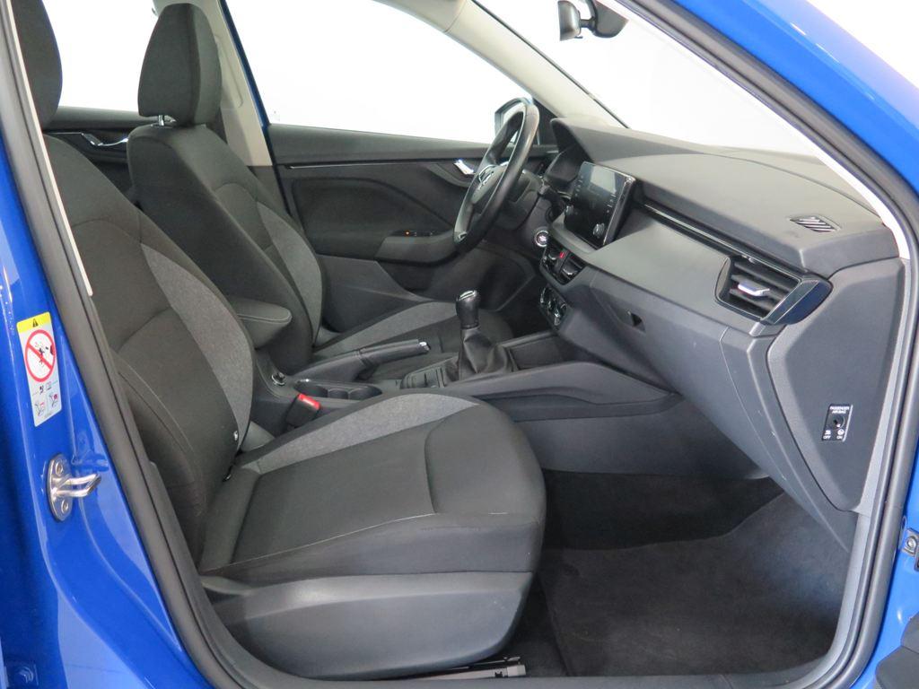 Skoda Kamiq 1.0 TSI Active 70 kW (95 CV) - 4