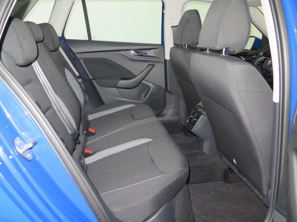 Skoda Kamiq 1.0 TSI Active 70 kW (95 CV) - 5