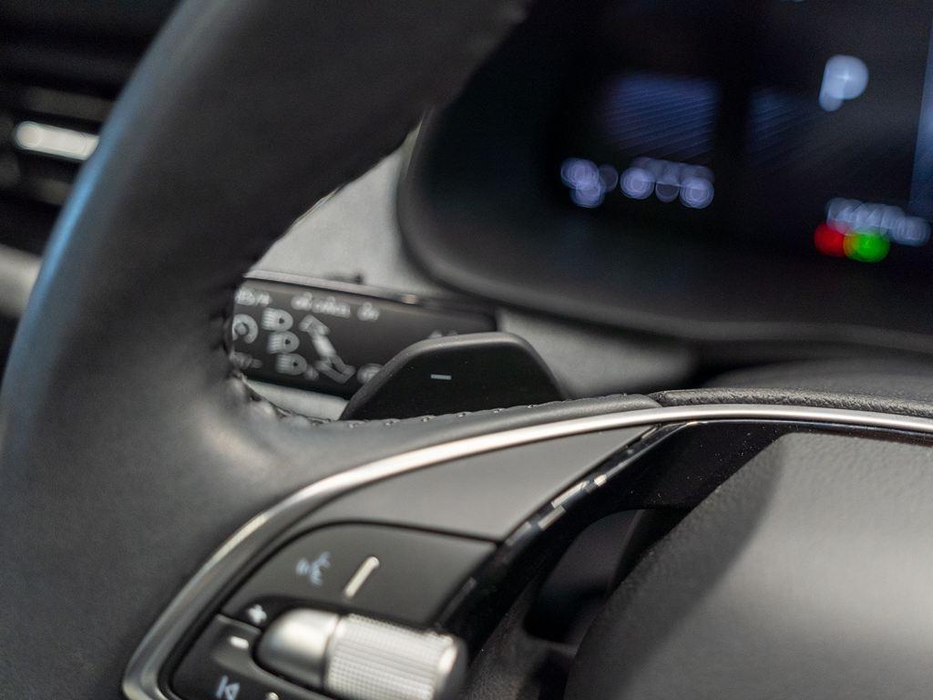 Skoda Kamiq 1.0 TSI Selection DSG 85 kW (115 CV) - 9