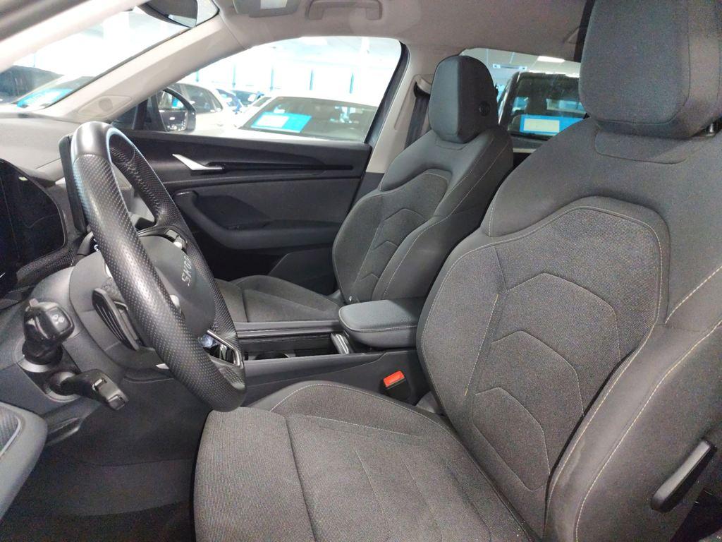 Skoda Kodiaq 1.5 TSI m-HEV Selection DSG 110 kW (150 CV) - 12